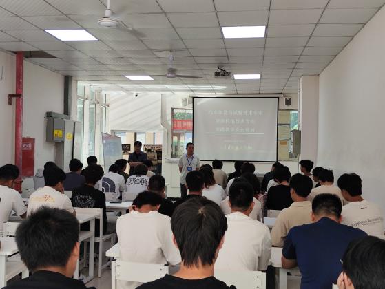 深化產教融合，錘煉專業技能——我院學子赴沃爾沃汽車臺州工廠實踐教學紀實與啟示